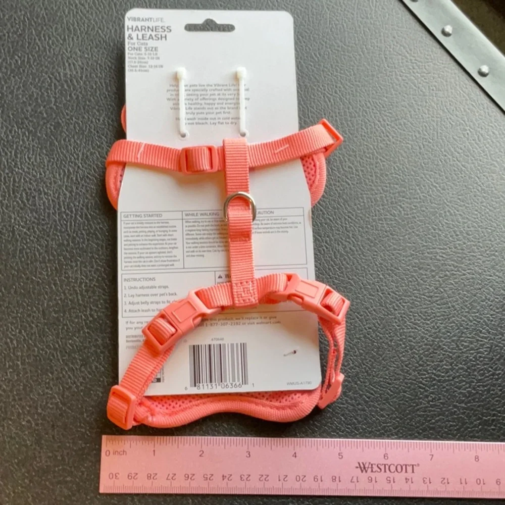 Vibrant Pink Cat Harness & Leash